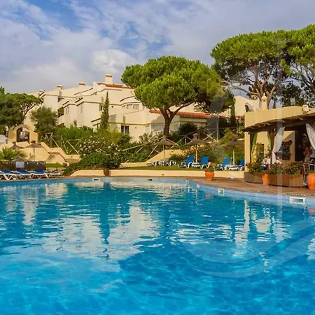 Casa Feliz: Contemporary In Vale De Lobo 別荘 *